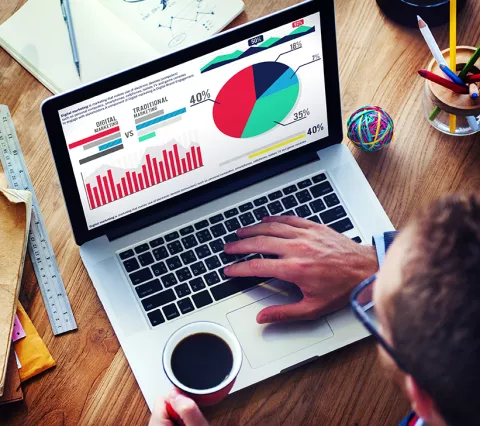 Oferta de emprego para vacante en Administración